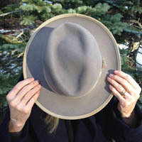 Aline  Smithson