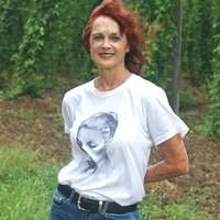 Linda Troeller