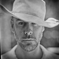 Shane  Booth